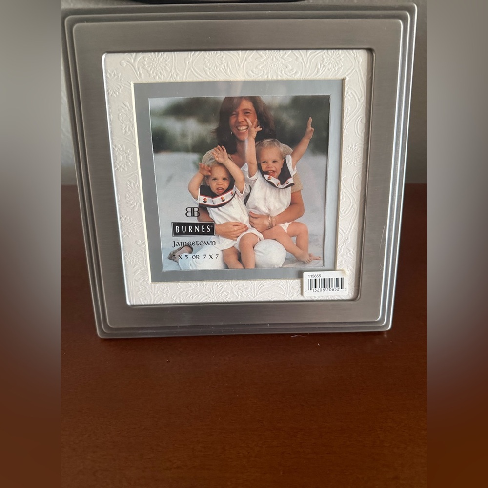 🌼NIB Jamestown Silver Photo Frame🌼
